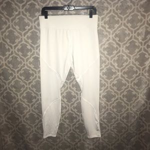 Forever 21 white exercise leggings